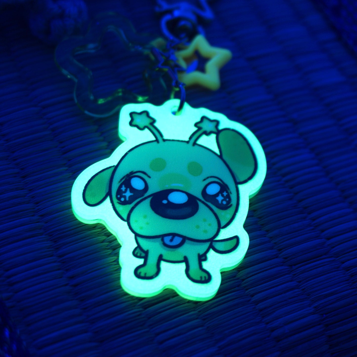 Alien Dog - Glow in the Dark Acrylic Keychain
