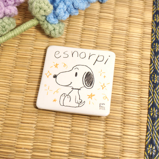 Esnorpi - Square Pin Back Button